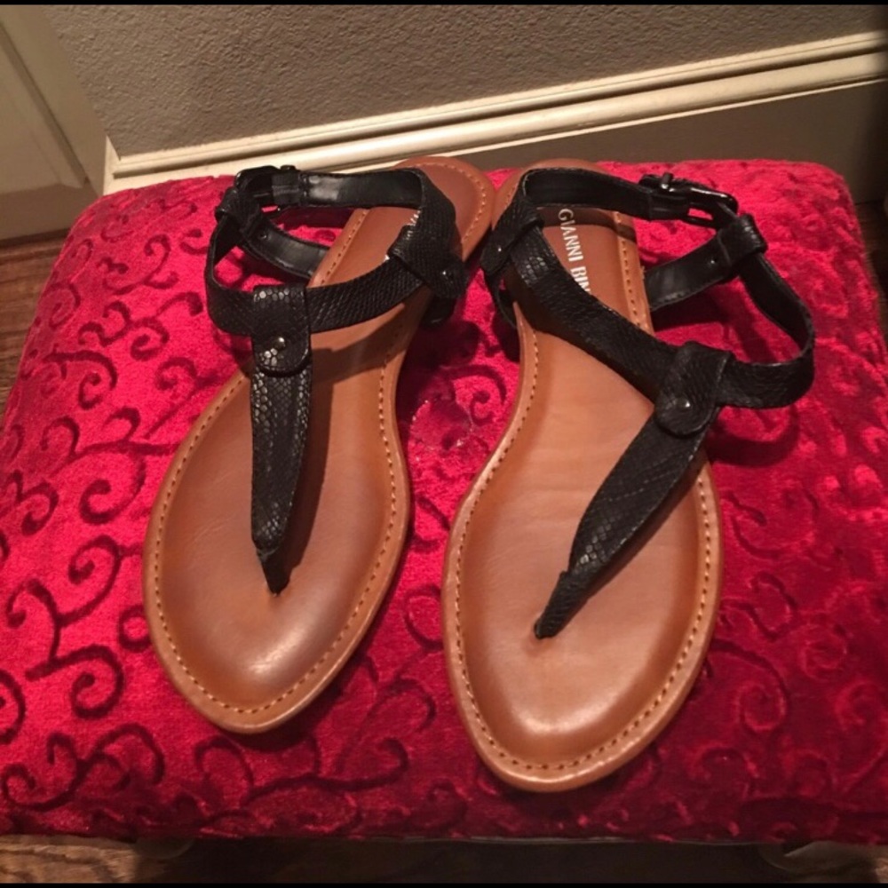 Gianni Bini Black Sandals